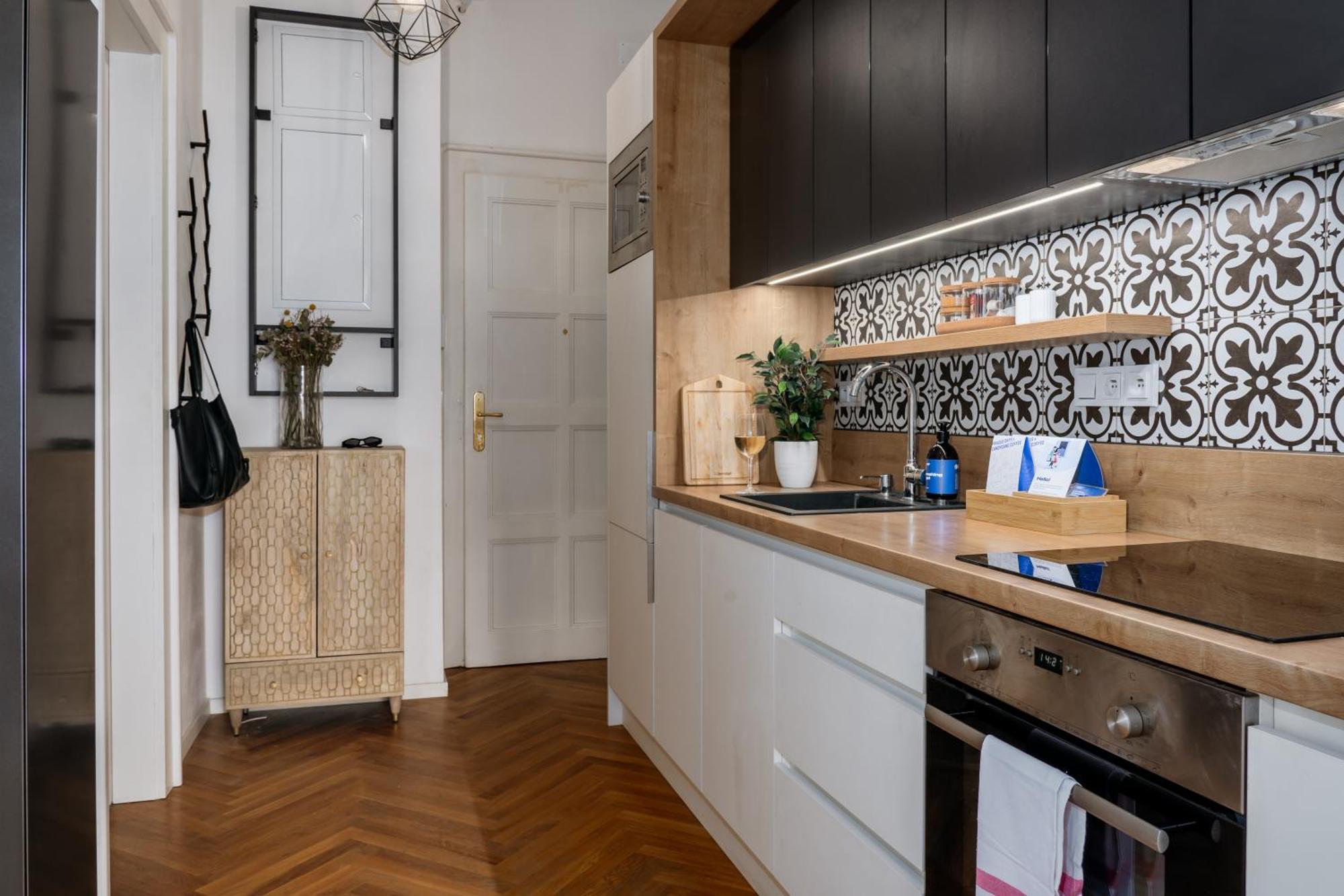 Days - 1bdr - Workspace - Near Castle * Prague
